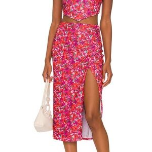 lovers + friends LANA midi skirt in Island Floral